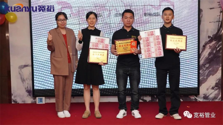 拓客先鋒獎：精鷹戰(zhàn)隊毛鳳明、彰裕戰(zhàn)隊黃如進、彰裕戰(zhàn)隊莊偉進